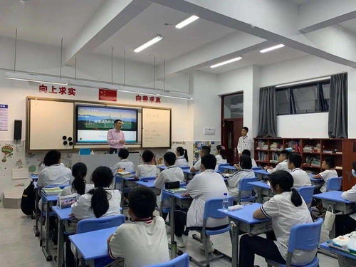 三尺講臺有新意, 家長講堂 秀風(fēng)采