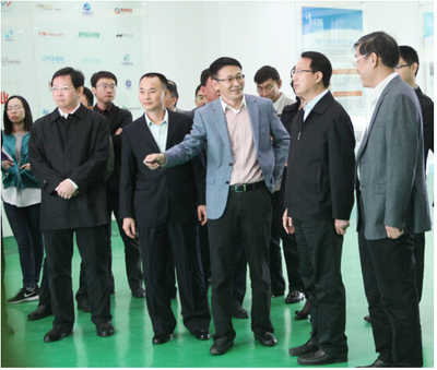 市長、書記親臨南方IT學(xué)院，送上特禮關(guān)懷與鼓勵(lì)